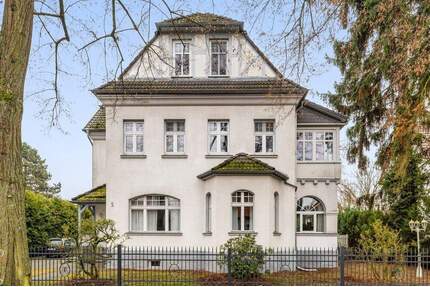 Bestlage Kaulbachstraße - Bezugsfreie, bildschöne 2-Zimmer-Dachgeschosswohnung im Jugendstil - Falkensee