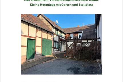 Kleine Hofanlage mit Garten und Stellplatz - Königswinter