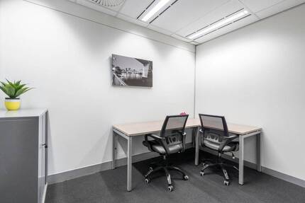 Privater Büroraum für 2 Person in Regus Gutenbergstraße Puchheim