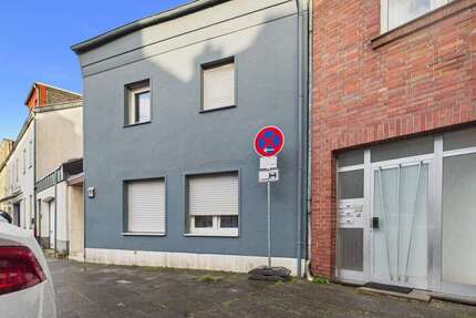 Haus zum Kaufen in Düren Gürzenich 359.000,00 € 186 m² - Düren / Gürzenich