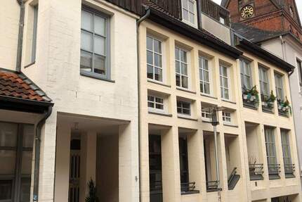 2-Zimmer-Wohnung über 2 Etagen, Marienstraße 4, Flensburg, befristet auf 2 Jahre zu vermieten