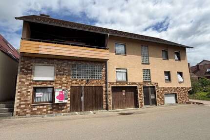 Haus zum Kaufen in Erkenbrechtsweiler 365.000,00 € 182 m²