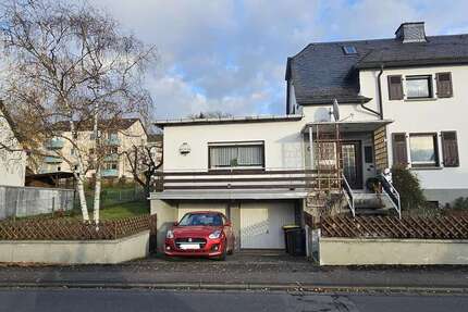 Haus zum Kaufen in Herborn Heesen 220.000,00 € 114.5 m² - Herborn / Heesen