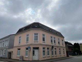 Haus zum Kaufen in Elmshorn 599.000,00 € 250 m²