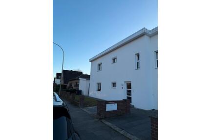 Wohnung in Wulsdorf - 1.090,00&nbsp;EUR Kaltmiete, ca.&nbsp; 70,00&nbsp;m&sup2; in Bremerhaven (PLZ: 27572) Wulsdorf