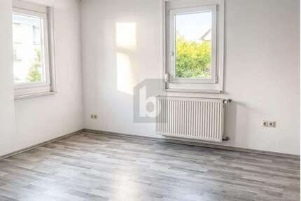 Haus zum Kaufen in Dettingen an der Erms 360.000,00 € 125 m²