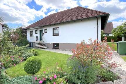 Haus zum Kaufen in Lauf an der Pegnitz 575.000,00 € 113.49 m²