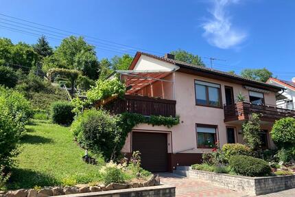 Einfamilienhaus in Wenkheim - ruhig gelegen mit Charme - Werbach