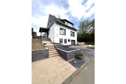 Haus zum Mieten in Wuppertal 2.500,00 € 150 m²