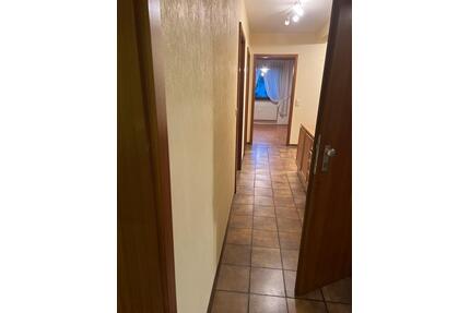 Haus zur Miete - 1.650,00&nbsp;EUR Kaltmiete, ca.&nbsp; 120,00&nbsp;m&sup2; in Neckarsteinach (PLZ: 69239)