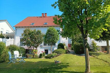 Top gepflegtes Haus mit großem Garten, einzugsbereit, in Weilrod