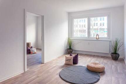 Wohnung zum Mieten in Chemnitz 290,00 € 53.21 m²