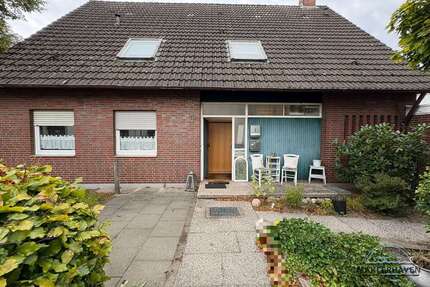 Haus zum Kaufen in Zetel 359.000,00 € 211 m²