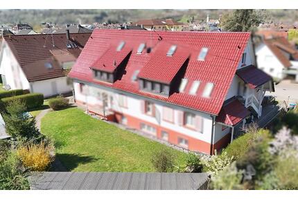 2-Zimmer Wohnung WEHR inkl. EBK+KFZ Stellplatz