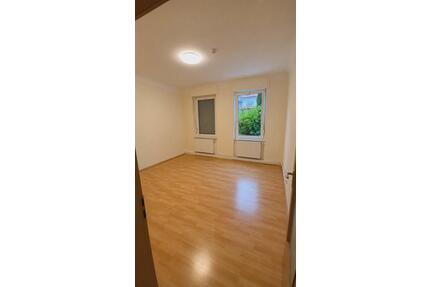 3 Zimmer Wohnung in Pforzheim - 750,00&nbsp;EUR Kaltmiete, ca.&nbsp; 67,00&nbsp;m&sup2; in Pforzheim (PLZ: 75179) Brötzingen