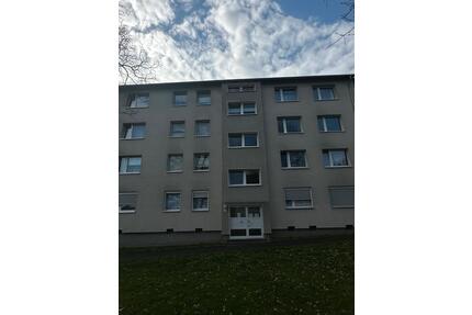 3 Zimmer Wohnung in Hagen - 475,00&nbsp;EUR Kaltmiete, ca.&nbsp; 71,09&nbsp;m&sup2; in Hagen (PLZ: 58135) Hagen-Mitte