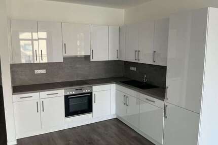 Wohnung zum Mieten in Hügelsheim 900,00 € 87.47 m²