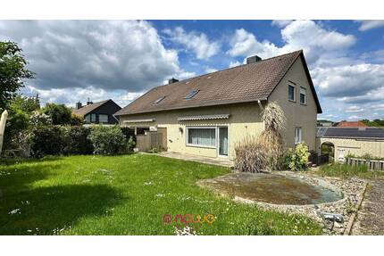 Doppelhaushälfte mit Garage - Großzügig geschnitten und in herrlich ruhiger Wohnlage - Wolfenbüttel Linden