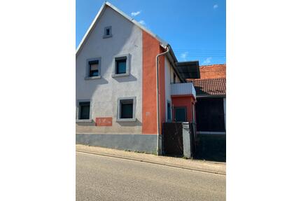 Einfamilienhaus mit Rohbau für 6 Wohnung inkl. Baugenehmigung - Klingenmünster