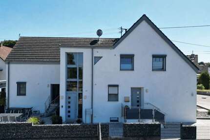 Haus zum Kaufen in Herforst 480.000,00 € 219 m²