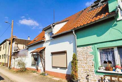 Haus zum Kaufen in Wallhausen OT Hohlstedt 17.900,00 € 96 m²