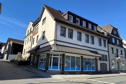 *** Vorankündigung *** Freienohl-Zentrum! Wohn-Geschäftshaus! - Meschede