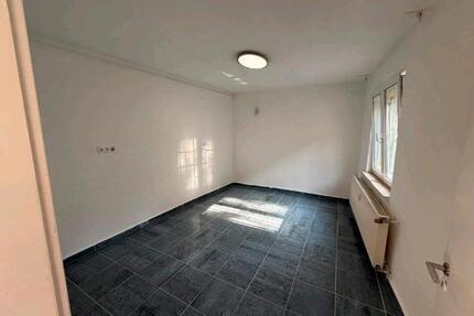 1-Zimmer-Wohnung mit Einbauküche in Leihgestern - Linden