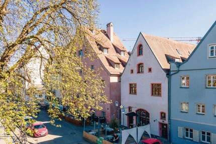 Gut vermietetes Altstadthaus in bester Lage! - Regensburg Innenstadt