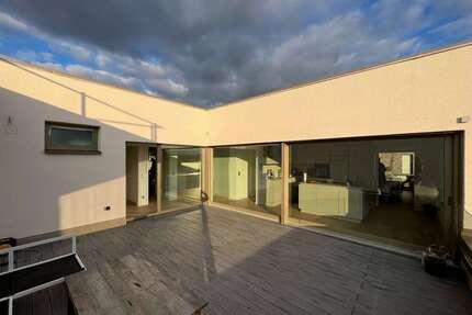 Wohnung zum Kaufen in Kirchheim 895.000,00 € 147.62 m²