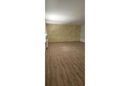 Große 3-Zimmer-Wohnung – 95 m² – WG geeignet – nur 950 € warm - Pirmasens