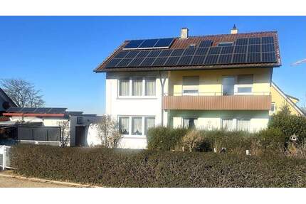 Gelegenheit: Zweifamilienhaus mit großem Grundstück mit Ausbaumöglichkeit in Hohenwart - Pforzheim