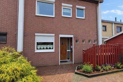 Renoviertes Reihenhaus mit Garten in Bremen-Huchting | ca. 99 m²