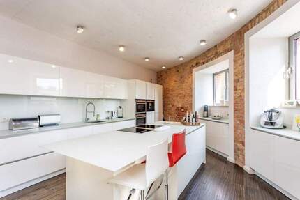 Exklusives 4-Zimmer-Loft im historischen Wasserturm - Berlin-Westend