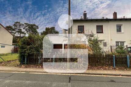 Haus zum Kaufen in Erlangen 470.000,00 € 83.16 m²