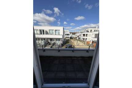Wohnung zum Mieten in Berlin 811,86 € 55.99 m²