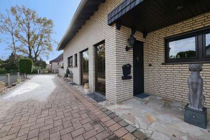 Haus zum Kaufen in Hövelhof 295.000,00 € 109.82 m²