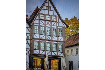 JUWEL über 6% RENDITE u. AfA: 1A-Lage Mosbach Histor. Altbau