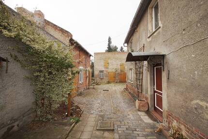 Raum trifft Vision - Einfamilienhaus mit Potenzial in Zembschen - Hohenmölsen