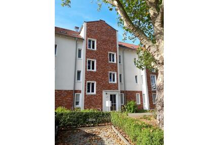 Hier ist Platz zum Wohnen - 950,00&nbsp;EUR Kaltmiete, ca.&nbsp; 92,20&nbsp;m&sup2; in Gelsenkirchen (PLZ: 45899) Gelsenkirchen-West