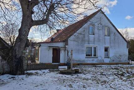 Handwerkerobjekt auf großen Grundstück in ruhiger Dorflage - Neetzow-Liepen