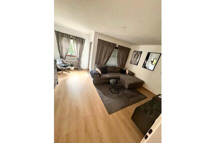 3 ZKB mit Einbauküche, Balkon und Stellplatz in Braunfels