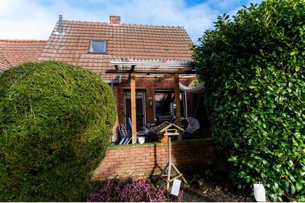 Charaktervolles Wohnhaus - 169.000,00&nbsp;EUR Kaufpreis, ca.&nbsp; 100,00&nbsp;m&sup2; in Upgant-Schott (PLZ: 26529)