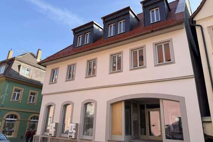 Moderne 3-Zimmer-Wohnung im kernsanierten Altstadthaus - Erstbezug - in der Volkacher Altstadt