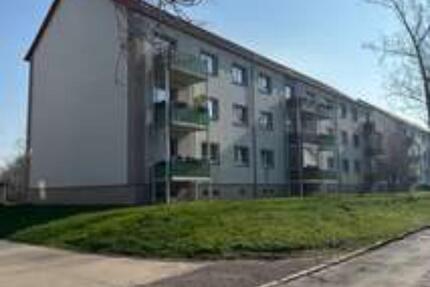 Neu renovierte 3 Zimmer-Wohnung - Merseburg