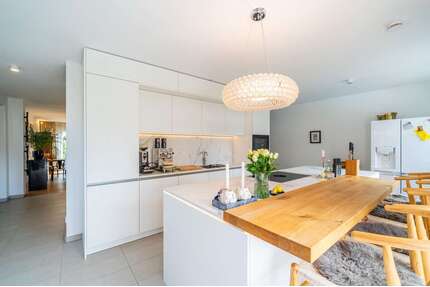 Haus zum Kaufen in Schondorf am Ammersee 1.635.000,00 € 207.01 m²