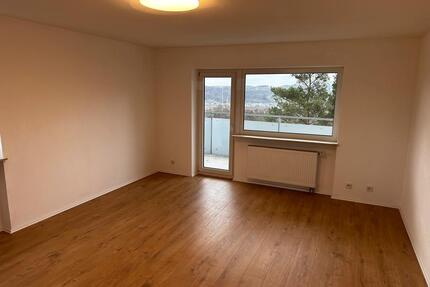 3-Zimmer-Wohnung mit Garage und Weitblick in Marburg