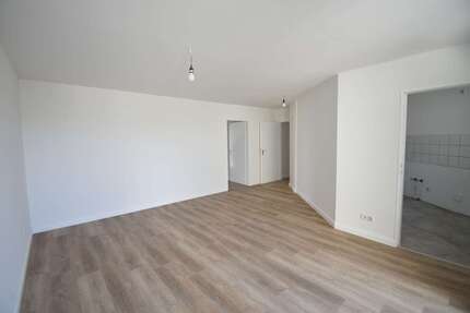 Wohnung zum Mieten in Krefeld 895,00 € 78.08 m²