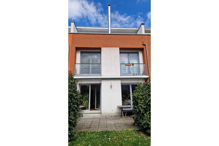 Reihenmittelhaus im Camp King - 1.095.000,00&nbsp;EUR Kaufpreis, ca.&nbsp; 168,00&nbsp;m&sup2;&nbsp;Wohnfl&auml;che in Oberursel (PLZ: 61440)