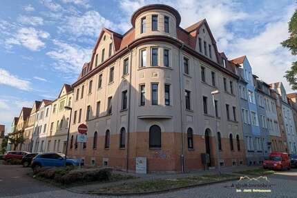 Wohnung zum Mieten in Bitterfeld 330,00 € 47 m²