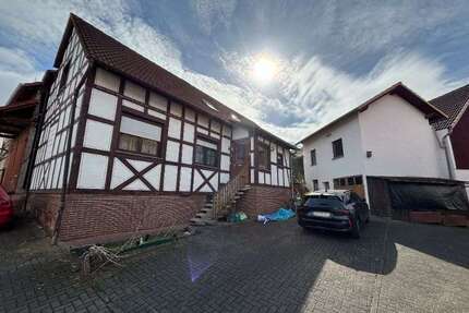 Haus zum Kaufen in MünchhausenNiederasphe 95.000,00 € 151.77 m² - Münchhausen/Niederasphe